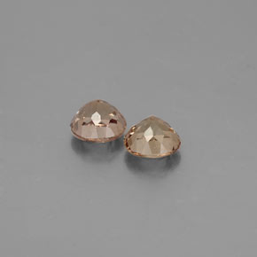 自然派の商品を探す ct ゴールデングリーンからオレンジ カラーチェンジガーネット 宝石, ラウンドカット, マダガスカル からGemSelectで. 在庫あり、世界各国へ発送!