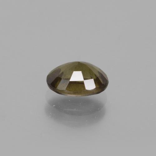 1.32カラットの天然アンバーブラウンカラーチェンジガーネット（7.2×5.4 mm・オーバルカット）
