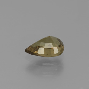 0.61カラットの天然緑ががかったブラウンからレッドピンクカラーチェンジガーネット、洋梨の形、VS