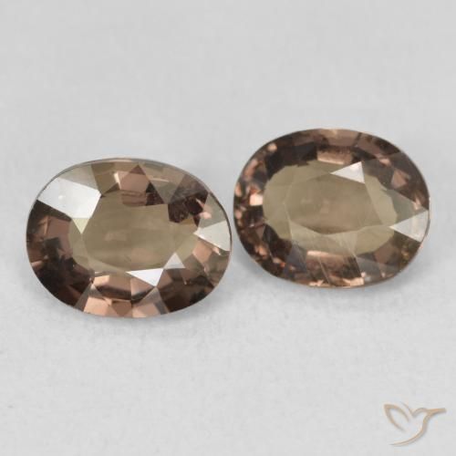Shop natural 2.05ct ミディアムライトブラウン カラーチェンジガーネット gems, 楕円形, from マダガスカル at GemSelect. In stock, global shipping!
