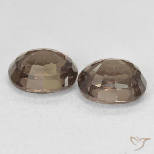 Shop natural 2.74ct ミディアムライトブラウン カラーチェンジガーネット gems, 楕円形, from マダガスカル at GemSelect. In stock, global shipping!