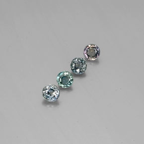 カラットの天然マルチカラーカラーチェンジサファイア（4.90 mm・ラウンドカット）