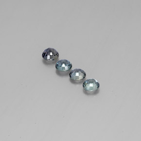 カラットの天然マルチカラーカラーチェンジサファイア（4.98 mm・ラウンドカット）