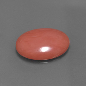 4.97カラットの天然サーモンサンゴ（15.9×12 mm・オーバルカット）