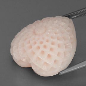 20.46カラットの天然ミディアム薄いピンクサンゴ（20.1×19.4 mm・ファンシーシェイプ）