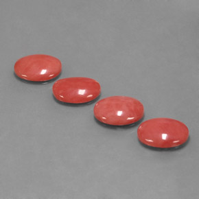 カラットの天然ホワイトサーモンサンゴ（11.1×9.1 mm・オーバルカット）