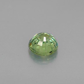 0.45カラットの天然ゴールデングリーンデマントイドガーネット（4.44 mm・ラウンドカット）