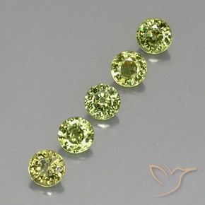 Shop natural 1.44ct Yellow Green  デマントイドガーネット gems, ラウンド, from ナミビア at GemSelect. In stock, global shipping!