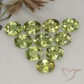 Shop natural 2.19ct オリーブグリーン デマントイドガーネット gems, 楕円形, from ナミビア at GemSelect. In stock, global shipping!