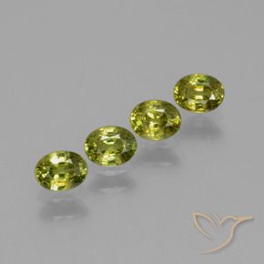 Shop natural 1.02ct Medium Light Green デマントイドガーネット gems, 楕円形, from ナミビア at GemSelect. In stock, global shipping!
