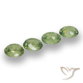 Shop natural 1.42ct フォレストグリーン デマントイドガーネット gems, 楕円形, from ナミビア at GemSelect. In stock, global shipping!