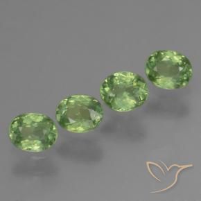 Shop natural 1.20ct ミディアムグリーン デマントイドガーネット gems, 楕円形, from ナミビア at GemSelect. In stock, global shipping!