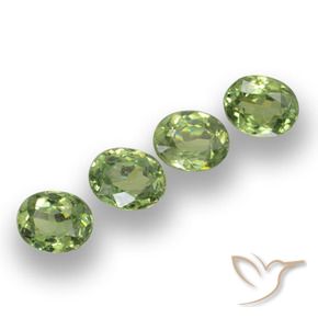Shop natural 1.36ct ウォームグリーン デマントイドガーネット gems, 楕円形, from ナミビア at GemSelect. In stock, global shipping!