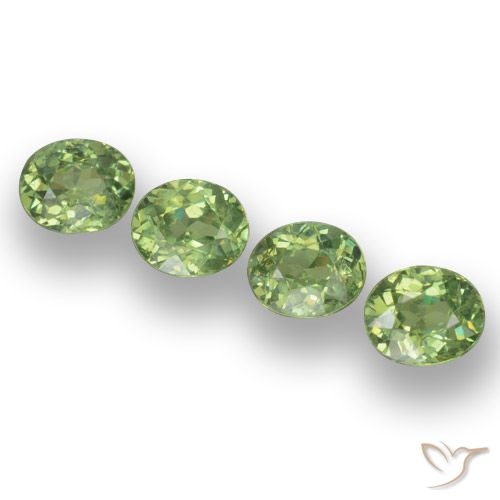 Shop natural 1.78ct ウォームグリーン デマントイドガーネット gems, 楕円形, from ナミビア at GemSelect. In stock, global shipping!