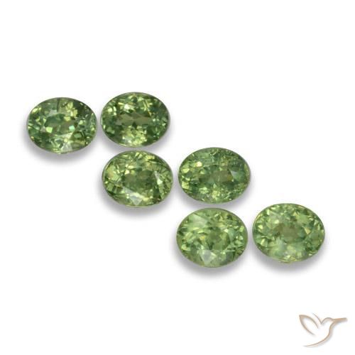 Shop natural 2.20ct フォレストグリーン デマントイドガーネット gems, 楕円形, from ナミビア at GemSelect. In stock, global shipping!