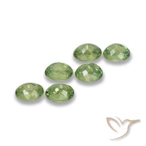 Shop natural 1.91ct フォレストグリーン デマントイドガーネット gems, 楕円形, from ナミビア at GemSelect. In stock, global shipping!