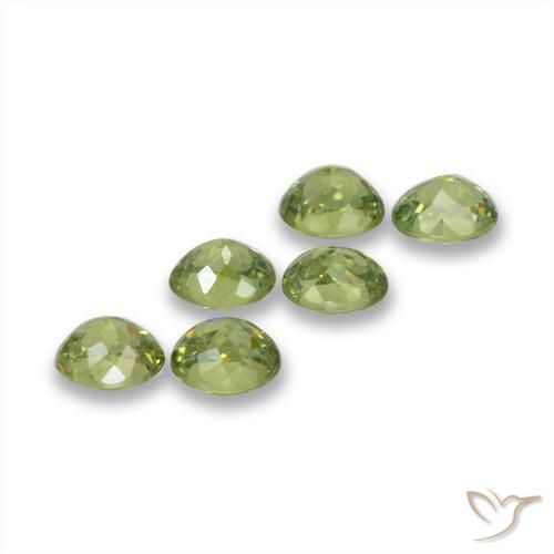 Shop natural 2.06ct オリーブグリーン デマントイドガーネット gems, 楕円形, from ナミビア at GemSelect. In stock, global shipping!