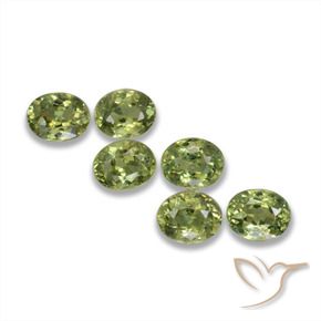 Shop natural 1.97ct 黄みがかったグリーン デマントイドガーネット gems, 楕円形, from ナミビア at GemSelect. In stock, global shipping!