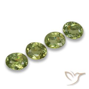Shop natural 1.14ct 黄みがかったグリーン デマントイドガーネット gems, 楕円形, from ナミビア at GemSelect. In stock, global shipping!