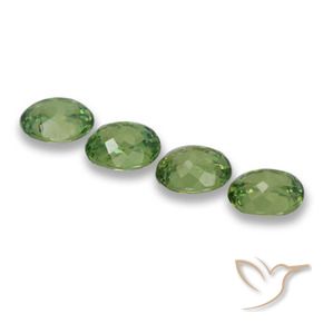Shop natural 1.66ct ウォームグリーン デマントイドガーネット gems, 楕円形, from ナミビア at GemSelect. In stock, global shipping!