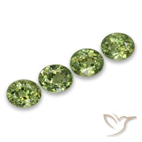 Shop natural 1.86ct ウォームグリーン デマントイドガーネット gems, 楕円形, from ナミビア at GemSelect. In stock, global shipping!
