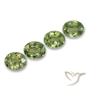 Shop natural 1.60ct ライトグリーン デマントイドガーネット gems, 楕円形, from ナミビア at GemSelect. In stock, global shipping!