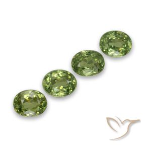 Shop natural 1.48ct ウォームグリーン デマントイドガーネット gems, 楕円形, from ナミビア at GemSelect. In stock, global shipping!
