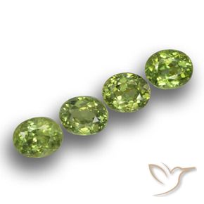 Shop natural 1.53ct フォレストグリーン デマントイドガーネット gems, 楕円形, from ナミビア at GemSelect. In stock, global shipping!