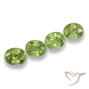 Shop natural 2.03ct ウォームグリーン デマントイドガーネット gems, 楕円形, from ナミビア at GemSelect. In stock, global shipping!