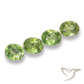 Shop natural 1.51ct イエローグリーン デマントイドガーネット gems, 楕円形, from ナミビア at GemSelect. In stock, global shipping!