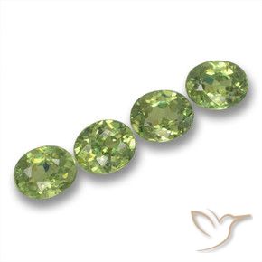 Shop natural 1.73ct ウォームグリーン デマントイドガーネット gems, 楕円形, from ナミビア at GemSelect. In stock, global shipping!