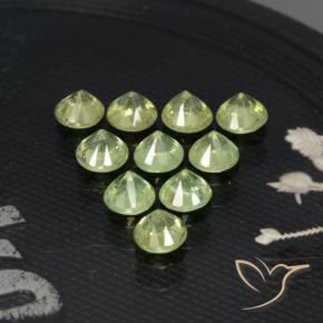 Shop natural 1.98ct ミディアムグリーン デマントイドガーネット gems, ラウンド, from ナミビア at GemSelect. In stock, global shipping!
