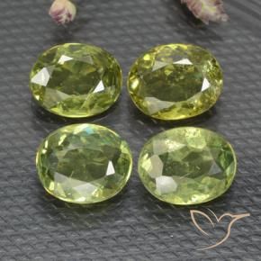 Shop natural 1.43ct ウォームグリーン デマントイドガーネット gems, 楕円形, from ナミビア at GemSelect. In stock, global shipping!