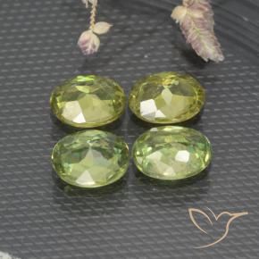 Shop natural 1.43ct ウォームグリーン デマントイドガーネット gems, 楕円形, from ナミビア at GemSelect. In stock, global shipping!