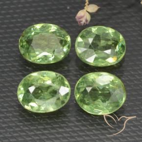 Shop natural 1.51ct ウォームグリーン デマントイドガーネット gems, 楕円形, from ナミビア at GemSelect. In stock, global shipping!