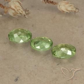 Shop natural 0.82ct ライムグリーン デマントイドガーネット gems, 楕円形, from ナミビア at GemSelect. In stock, global shipping!