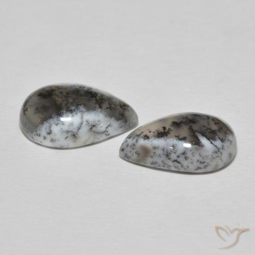 Shop natural 8.57ct 白と黒 樹状瑪瑙 gems, 洋梨の形, from インド at GemSelect. In stock, global shipping!