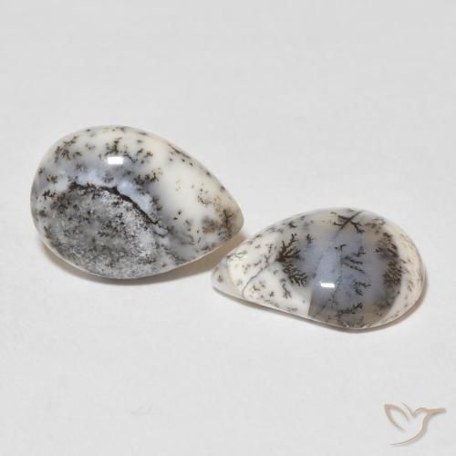 Shop natural 7.83ct 白と黒 樹状瑪瑙 gems, 洋梨の形, from インド at GemSelect. In stock, global shipping!