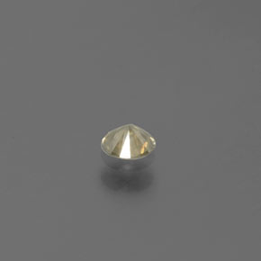 0.14カラットの天然シャンパンダイヤモンド（3.50 mm・ラウンドカット）