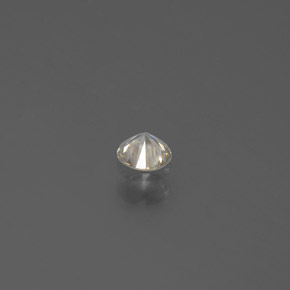 0.12カラットの天然シャンパンダイヤモンド（3.26 mm・ラウンドカット）