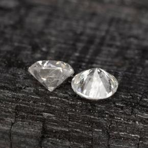 カラットの天然ホワイトダイヤモンド（1.82 mm・ラウンドカット）