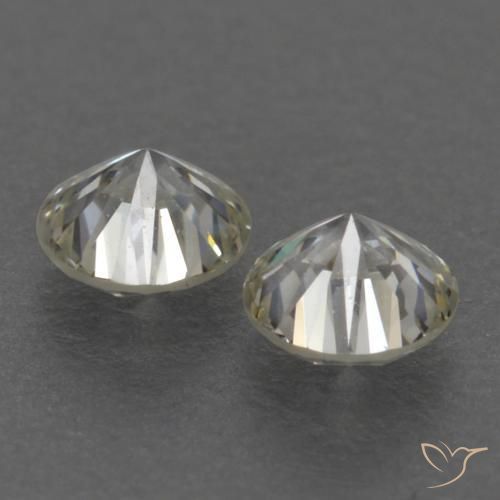Shop natural 0.17ct K ダイヤモンド gems, ラウンド, from ブラジル at GemSelect. In stock, global shipping!