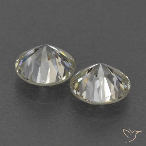 Shop natural 0.24ct J ダイヤモンド gems, ラウンド, from ブラジル at GemSelect. In stock, global shipping!