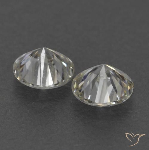 Shop natural 0.14ct J ダイヤモンド gems, ラウンド, from ブラジル at GemSelect. In stock, global shipping!