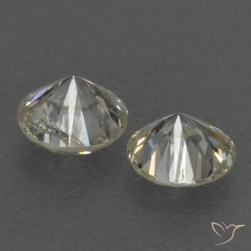 Shop natural 0.18ct K ダイヤモンド gems, ラウンド, from ブラジル at GemSelect. In stock, global shipping!