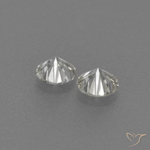 Shop natural 0.15ct I ダイヤモンド gems, ラウンド, from ブラジル at GemSelect. In stock, global shipping!