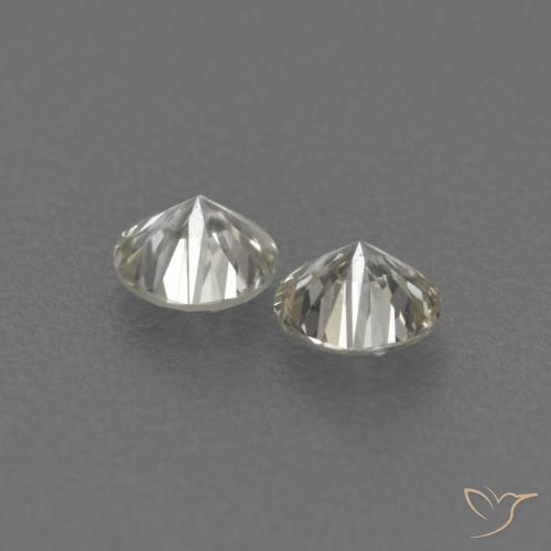 Shop natural 0.20ct J ダイヤモンド gems, ラウンド, from ブラジル at GemSelect. In stock, global shipping!