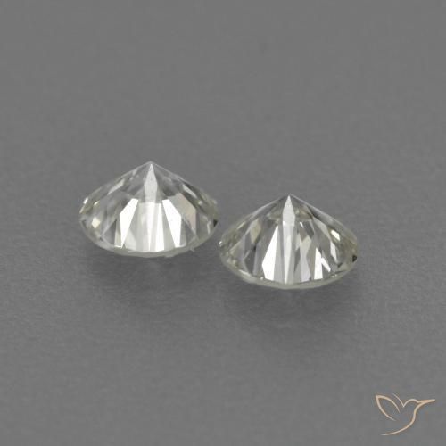Shop natural 0.23ct J ダイヤモンド gems, ラウンド, from ブラジル at GemSelect. In stock, global shipping!