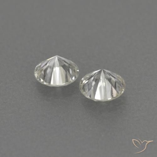 Shop natural 0.17ct K ダイヤモンド gems, ラウンド, from ブラジル at GemSelect. In stock, global shipping!