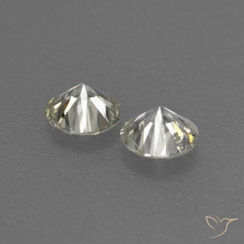 Shop natural 0.14ct J ダイヤモンド gems, ラウンド, from ブラジル at GemSelect. In stock, global shipping!